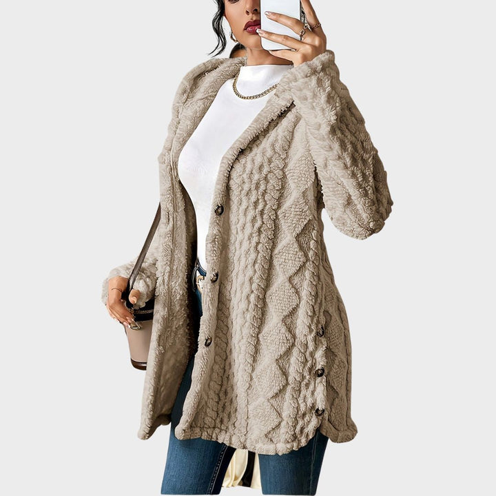 Adriana | Women&