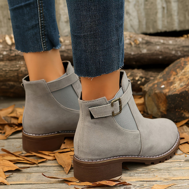 Caoimhe | Women&